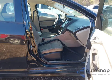 2015 Ford Focus Se from USA, damaged, VIN 1FADP3F26FL259435